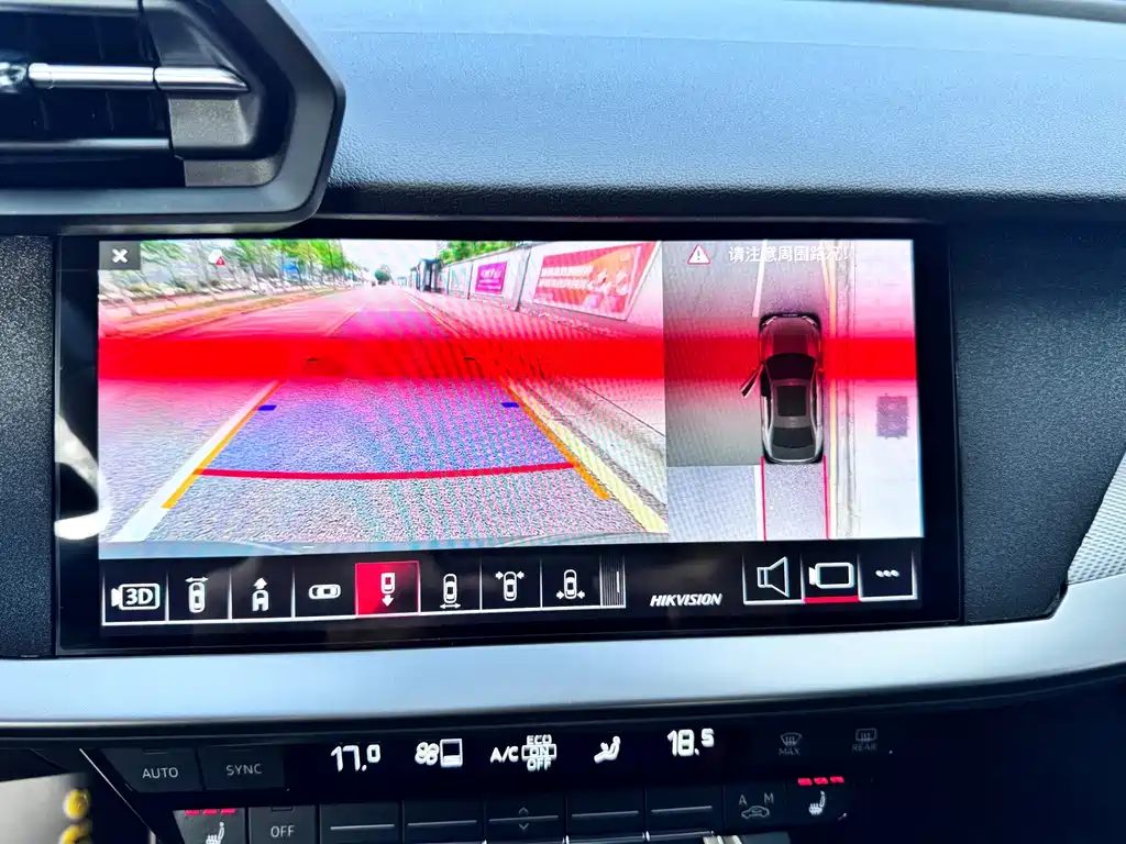 Audi A3 2023 — фото 17