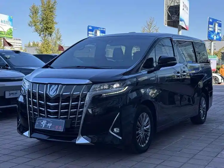 Toyota Alphard 2021 — фото 1