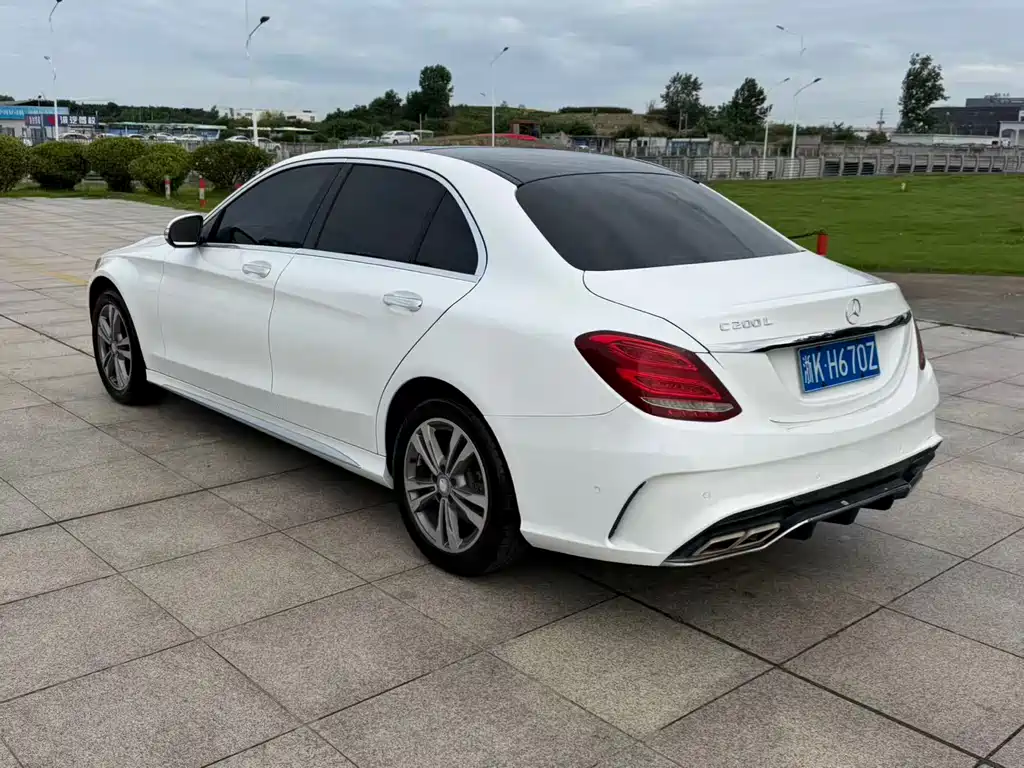 Mercedes-Benz C-Class 2016