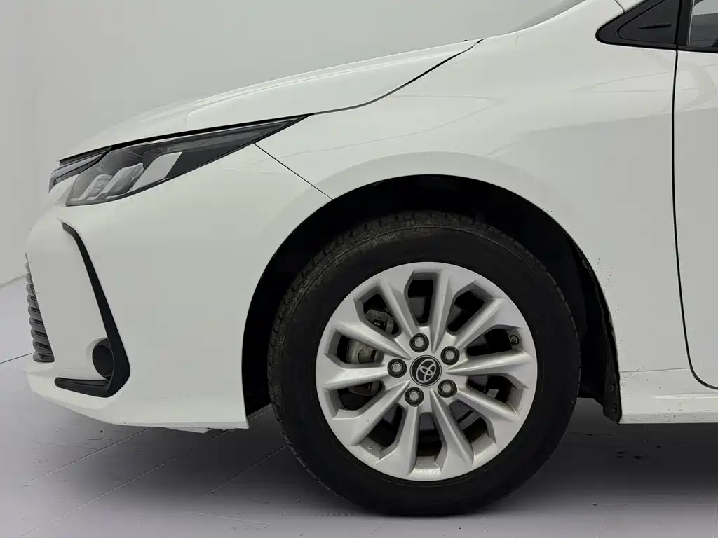 Toyota Corolla 2022 — фото 22