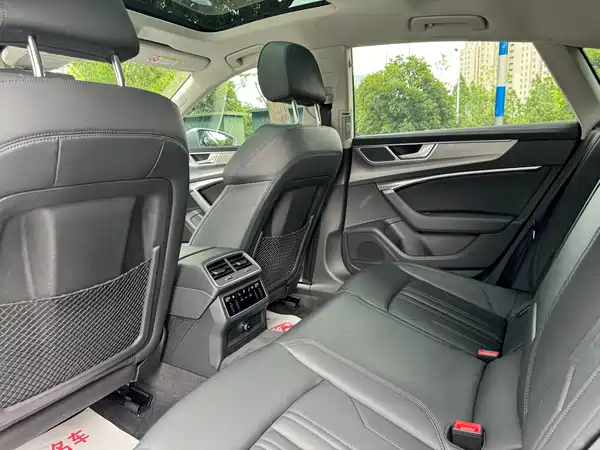 Audi A7 2024