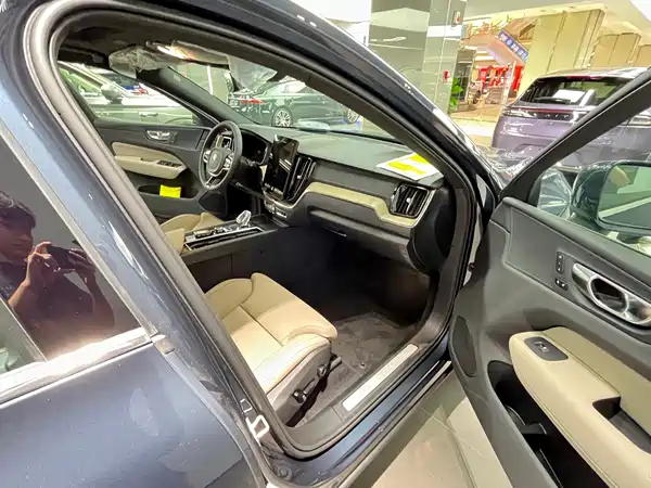 Volvo XC60 2026