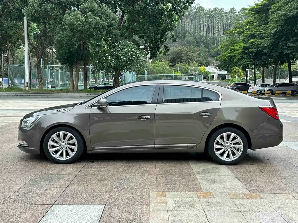 Buick LaCrosse 2013 — фото 6
