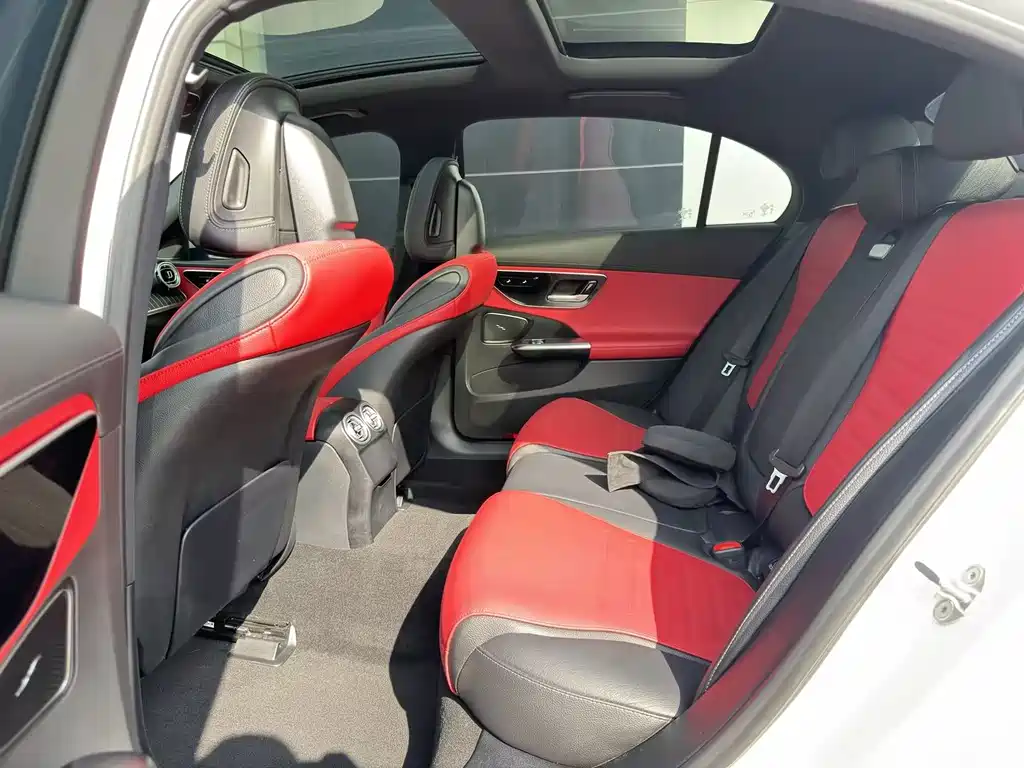 Mercedes-Benz C-Class 2022 — фото 15