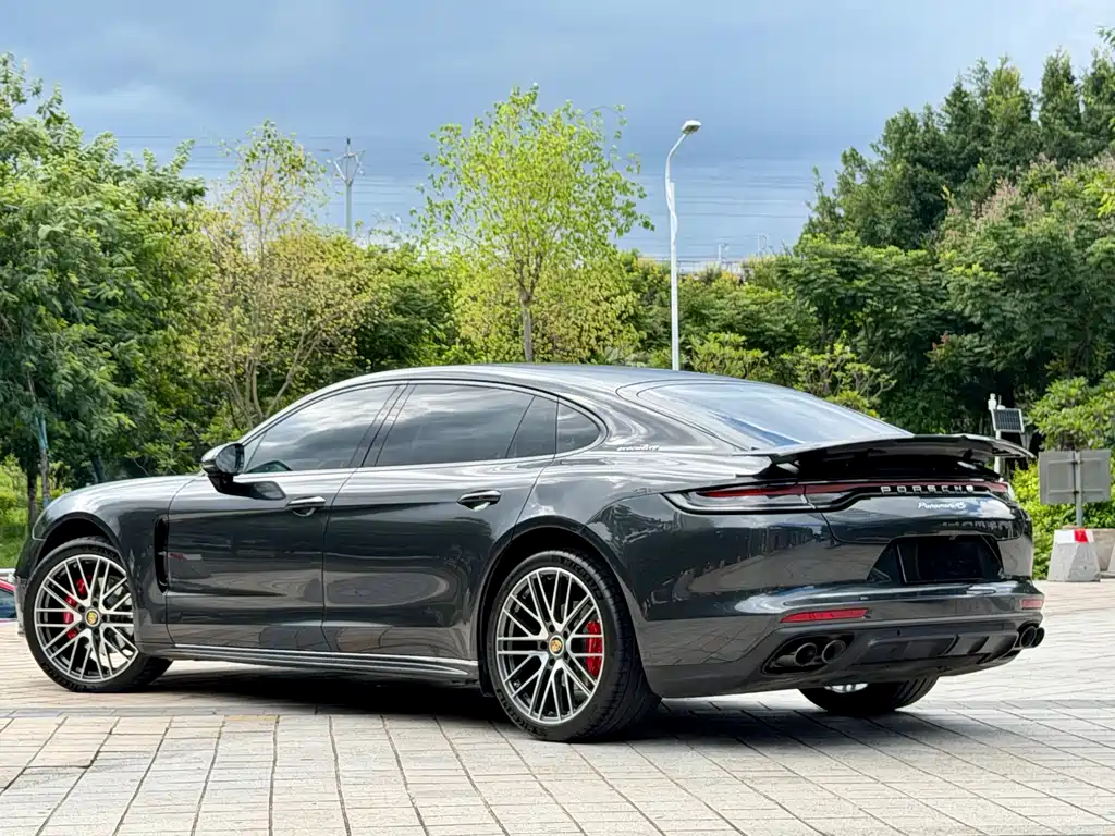 Porsche Panamera 2021 — фото 14