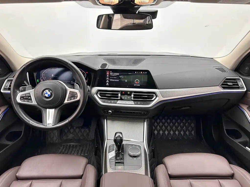 BMW 3 Series 2021 — фото 10