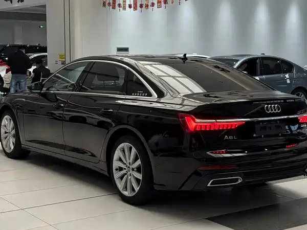 Audi A6L 2020