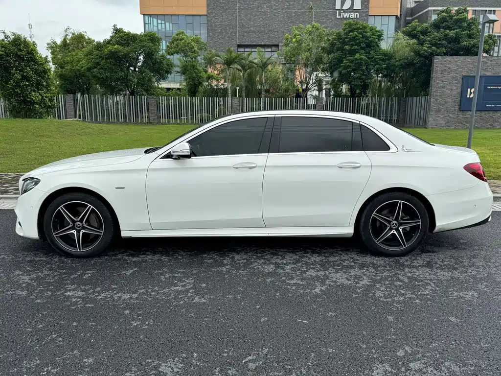 Mercedes-Benz E-Class 2020