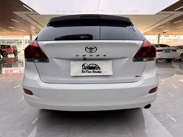 Toyota Wei Sa 2014