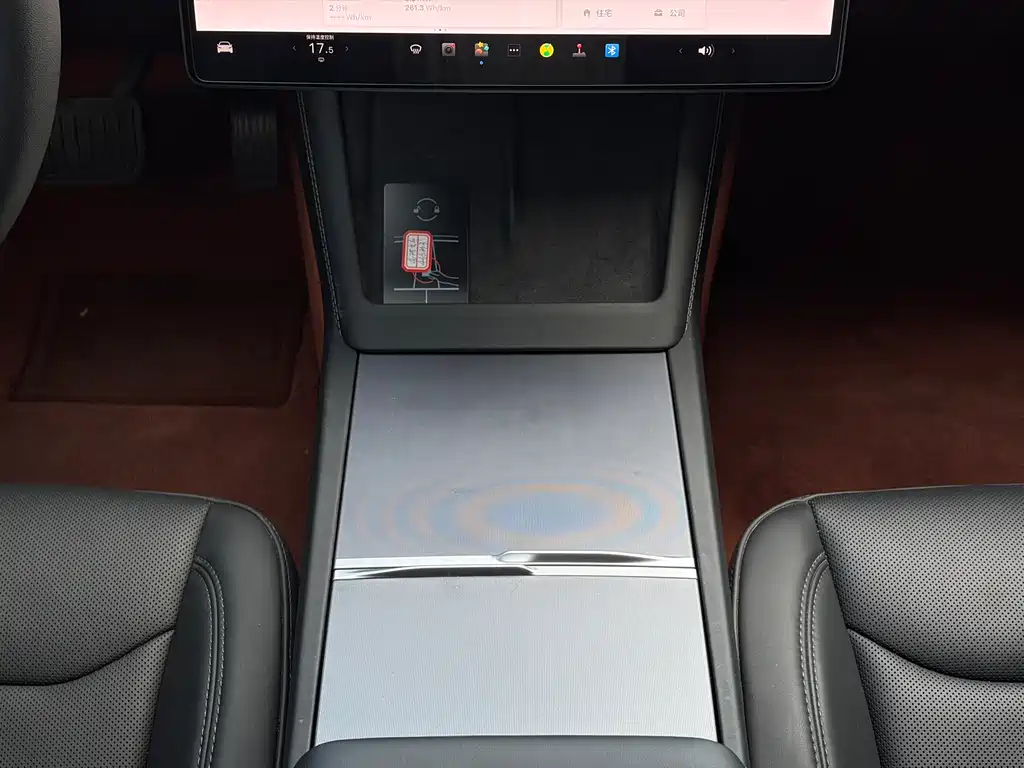 Tesla Model 3 2025 — фото 17