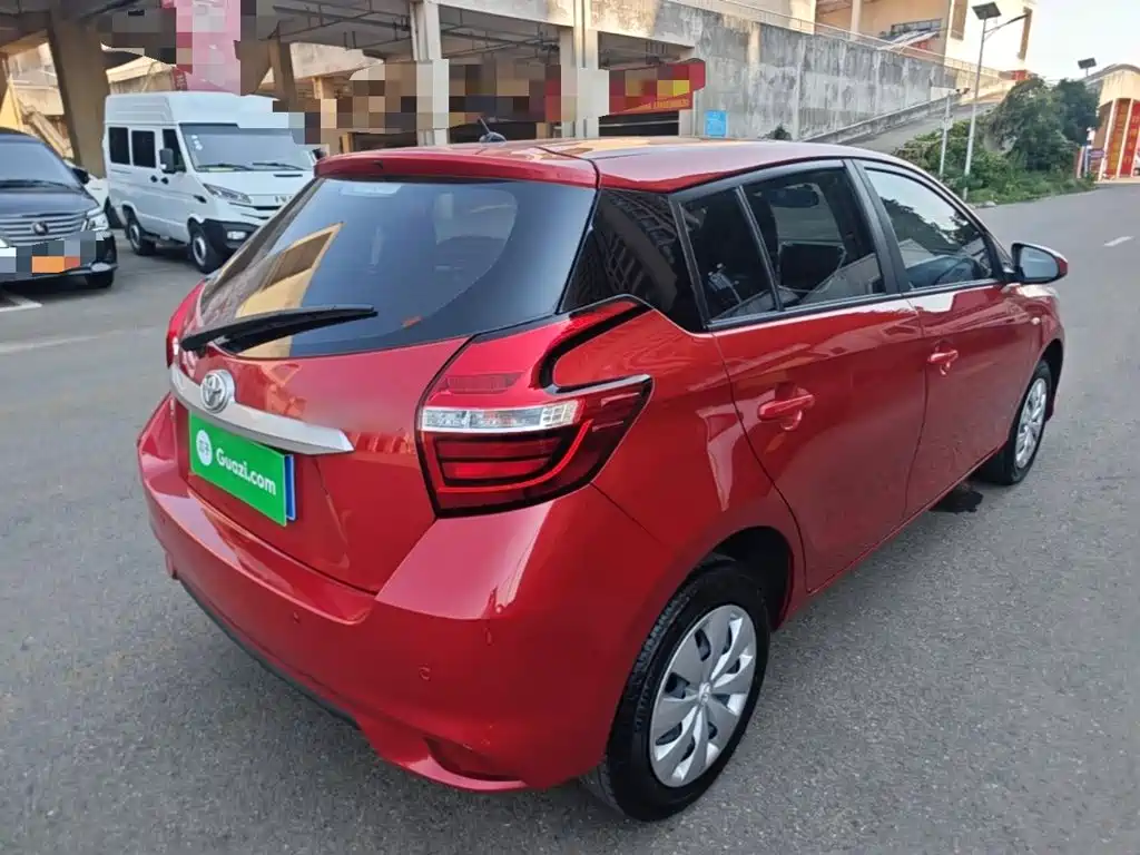 Toyota Yaris L 2019
