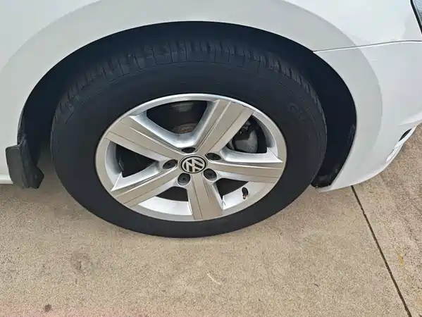 Volkswagen Golf 2015