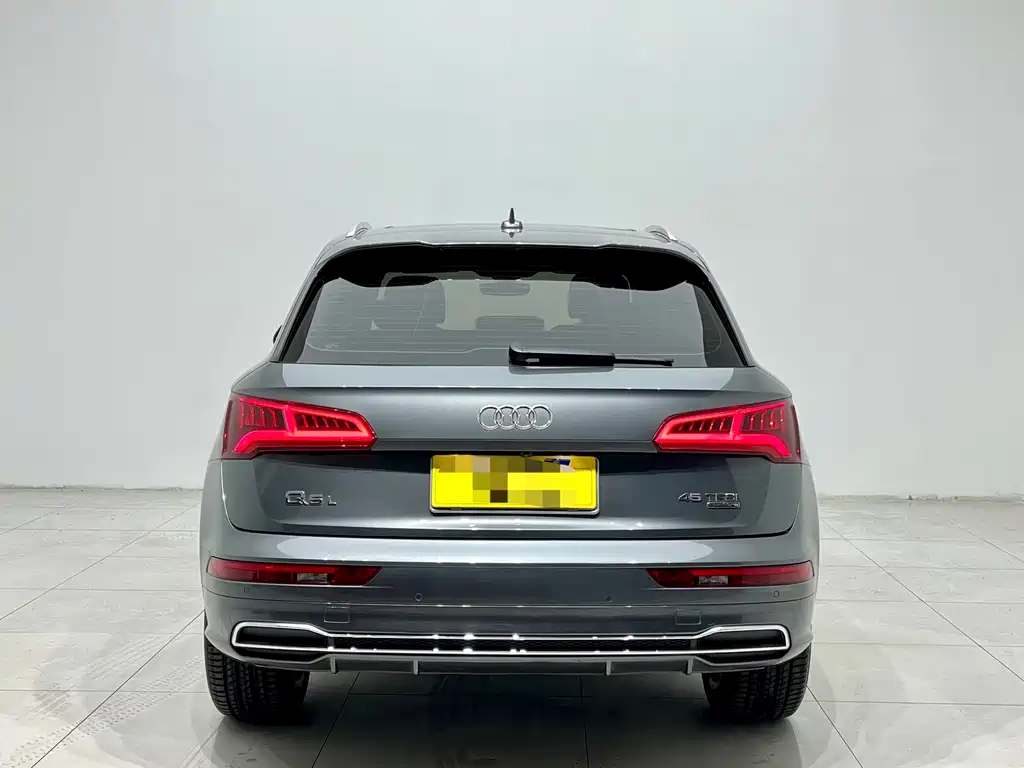 Audi Q5L 2020 — фото 5
