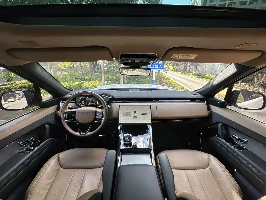 Land Rover Range Rover Sport 2024 — фото 14