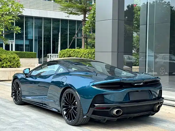 McLaren GT 2020