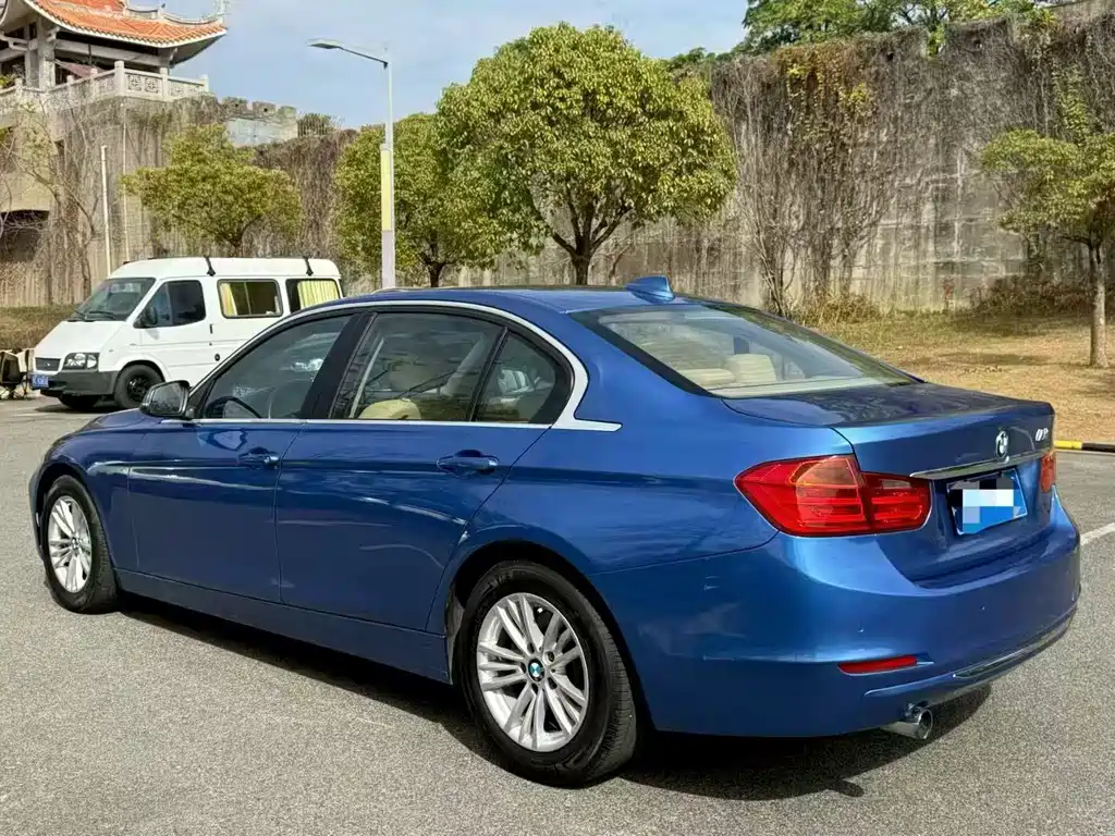 BMW 3 Series 2013