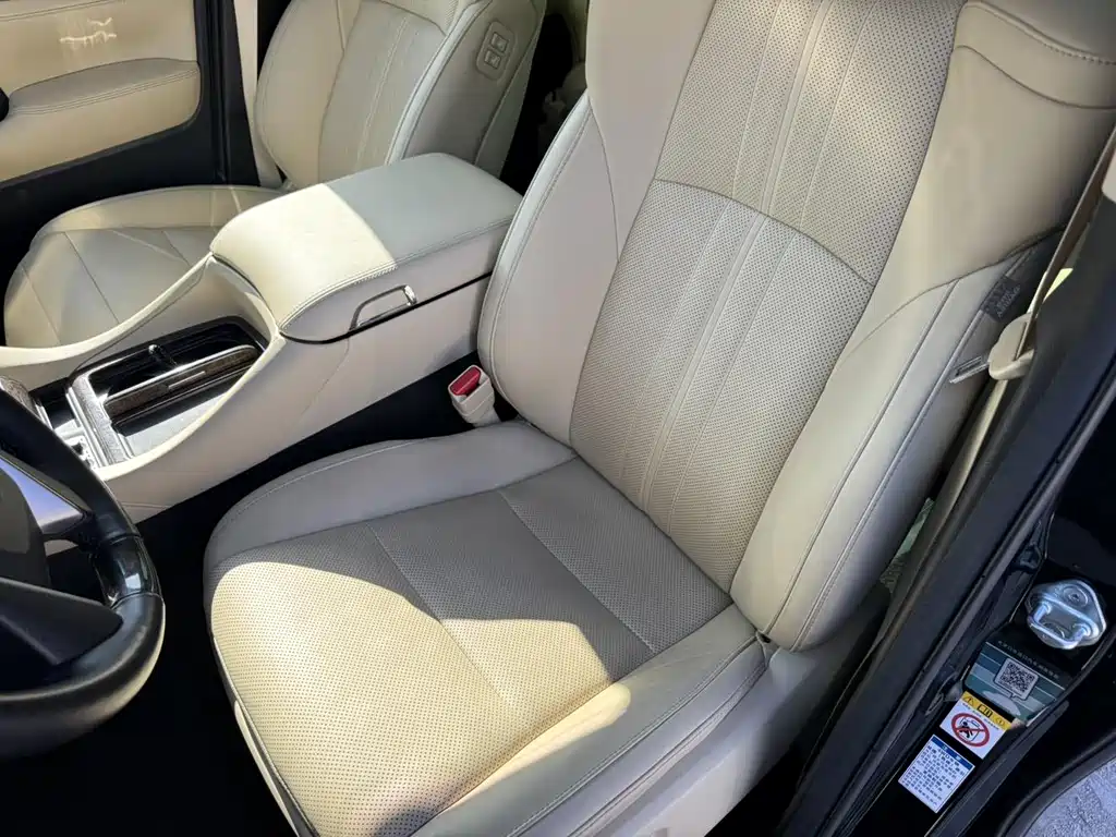 Toyota Vellfire 2020 — фото 7