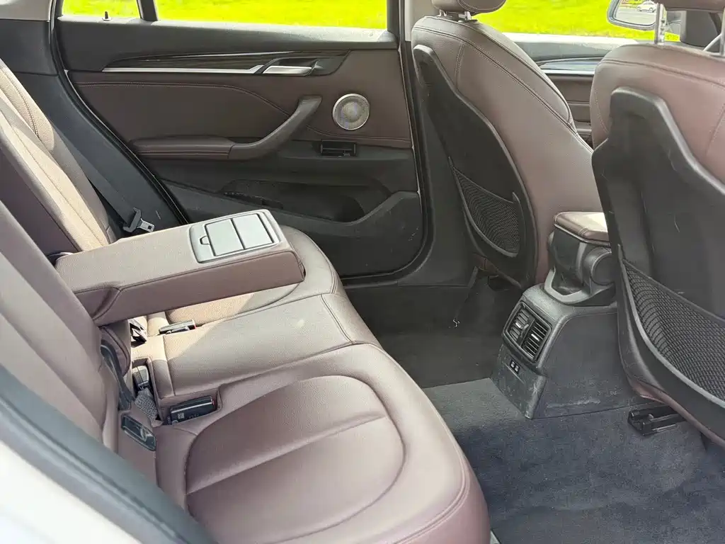 BMW X1 2020 — фото 13