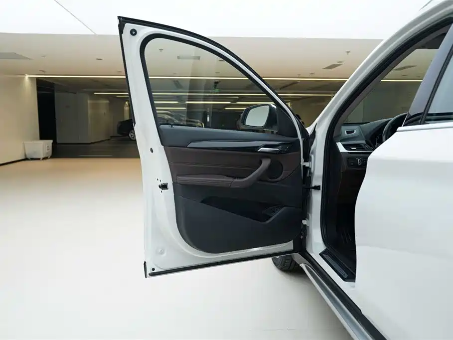 BMW X1 2020 — фото 17
