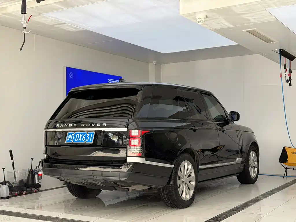 Land Rover Range Rover 2018 — фото 29