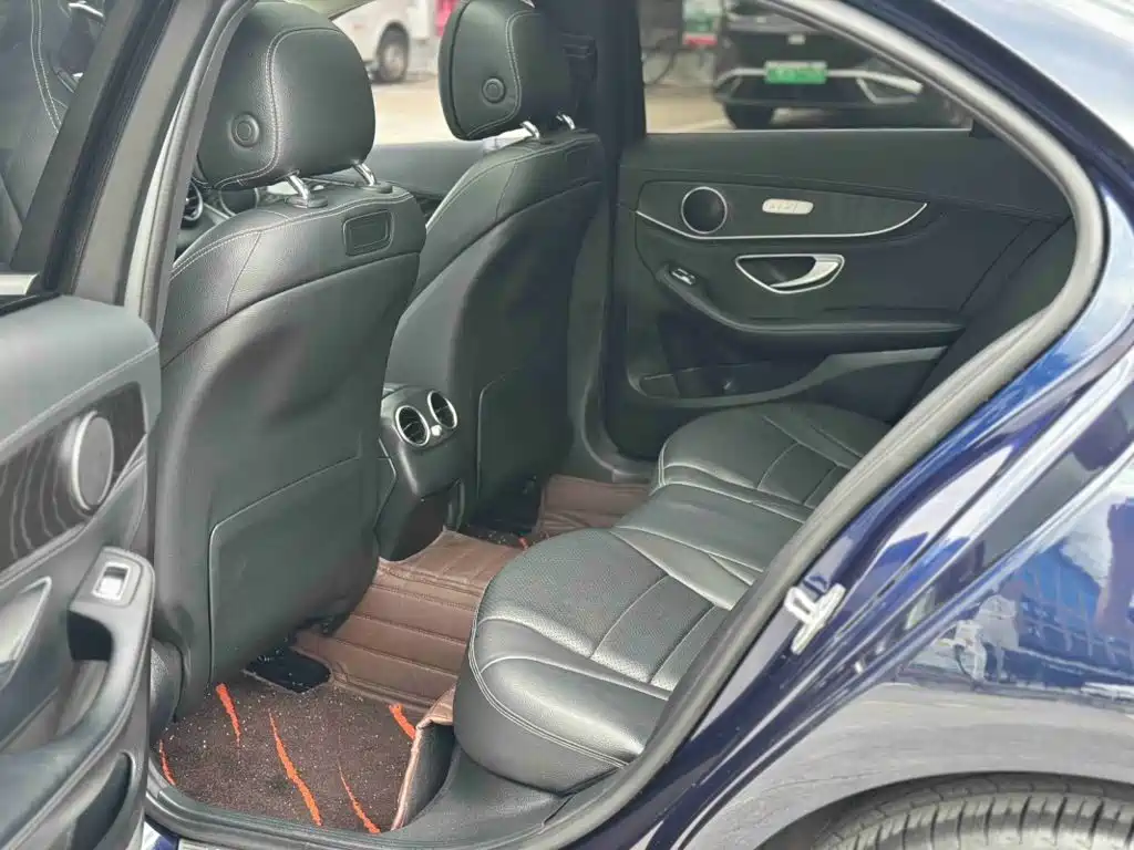 Mercedes-Benz C-Class 2018