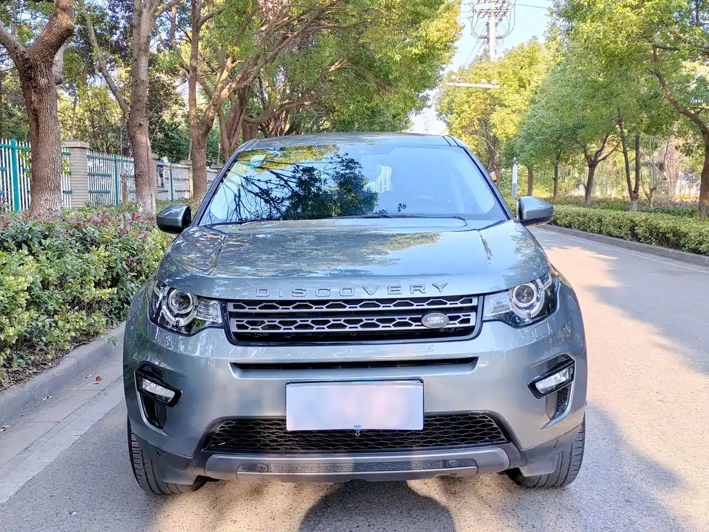 Land Rover Discovery Sport 2019 — фото 1
