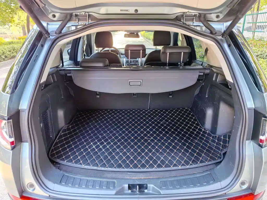 Land Rover Discovery Sport 2019 — фото 14