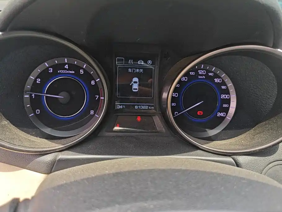Changan Eado 2018 — фото 14