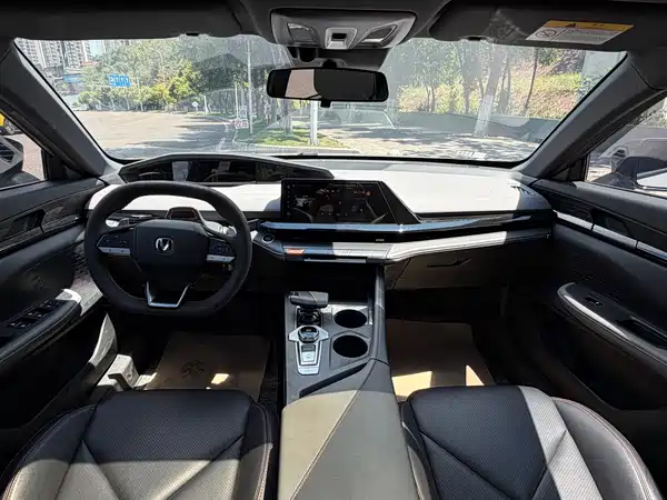 Changan UNI-V 2022