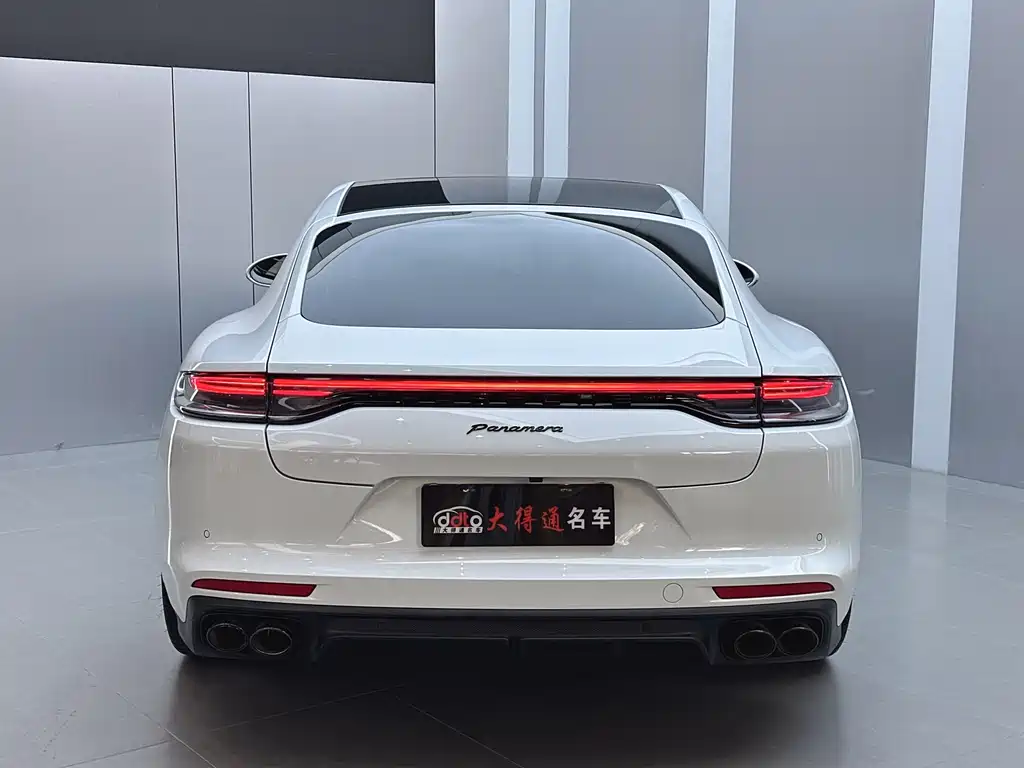 Porsche Panamera 2024 — фото 17