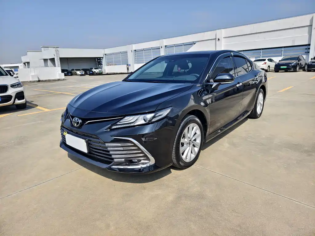 Toyota Camry 2022