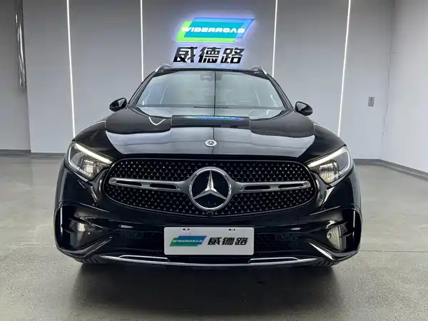 Mercedes-Benz GLC 2023