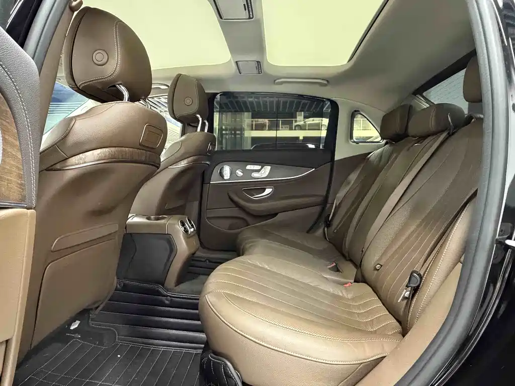 Mercedes-Benz E-Class 2020