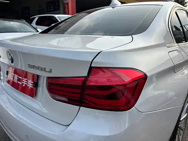 BMW 3 Series 2018