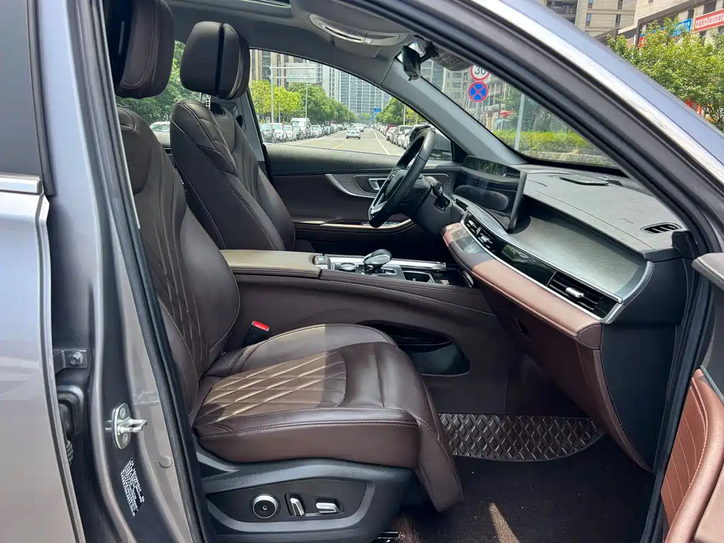 Chery Tiggo 8 PRO 2023 — фото 17