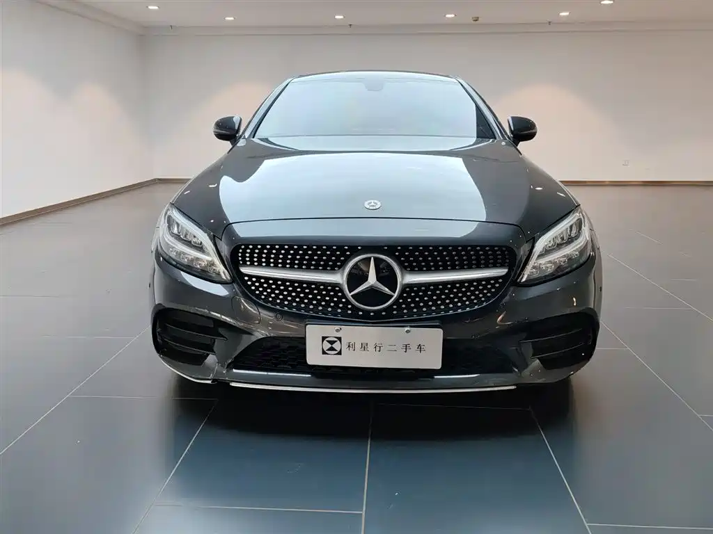 Mercedes-Benz C-Class 2019