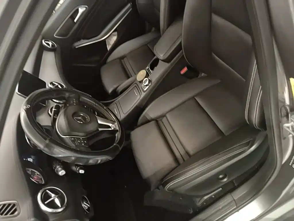 Mercedes-Benz GLA 2016 — фото 15