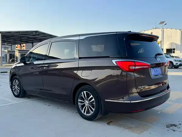 Buick GL8 2016