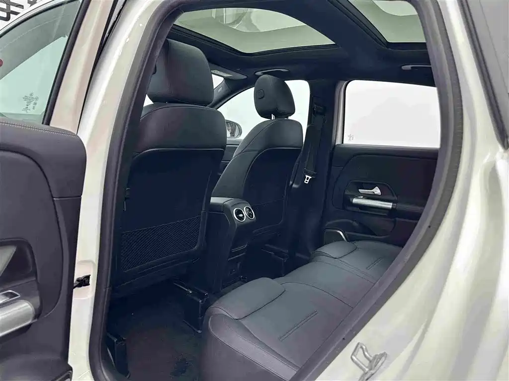 Mercedes-Benz GLA 2022 — фото 21