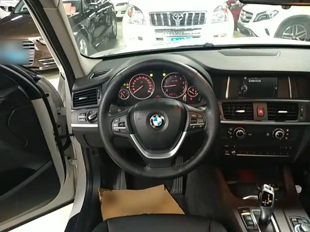 BMW X3 2016 — фото 11