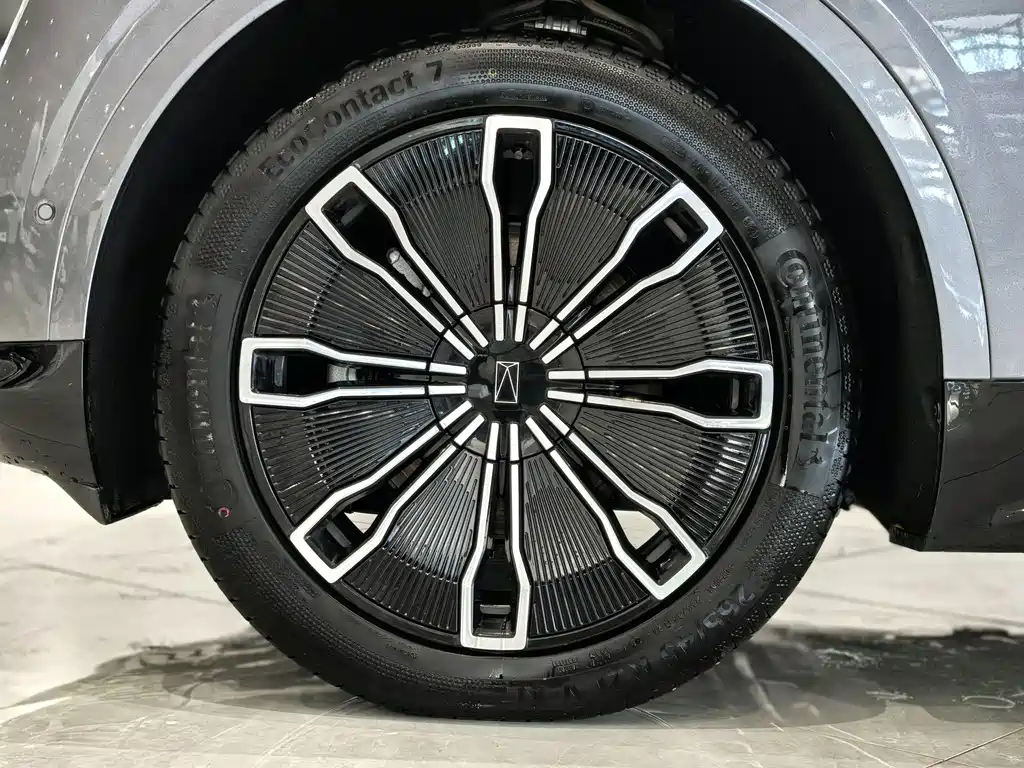 Avatr 07 2024 — фото 10