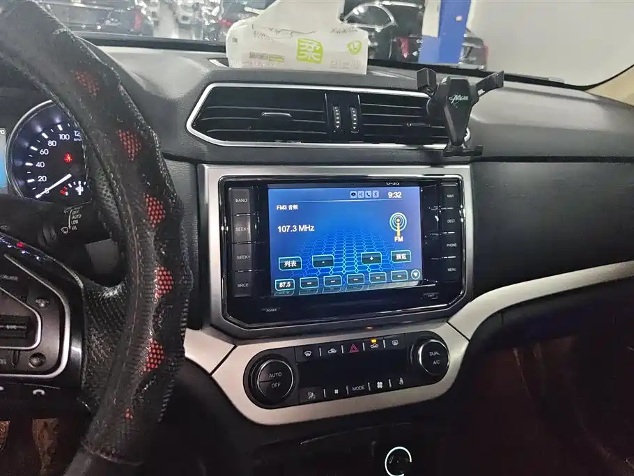 Haval H6 Coupe 2015 — фото 13