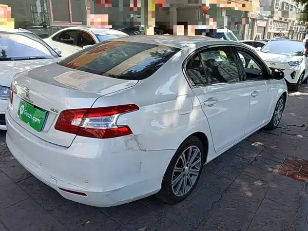 Peugeot 408 2015
