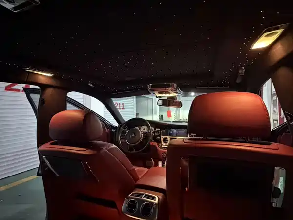 Rolls-Royce Ghost 2010