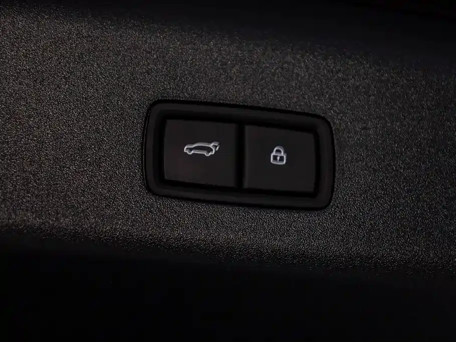 Li Auto i8 2025 — фото 2