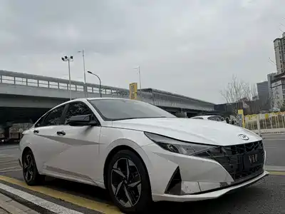 Hyundai Elantra 2021