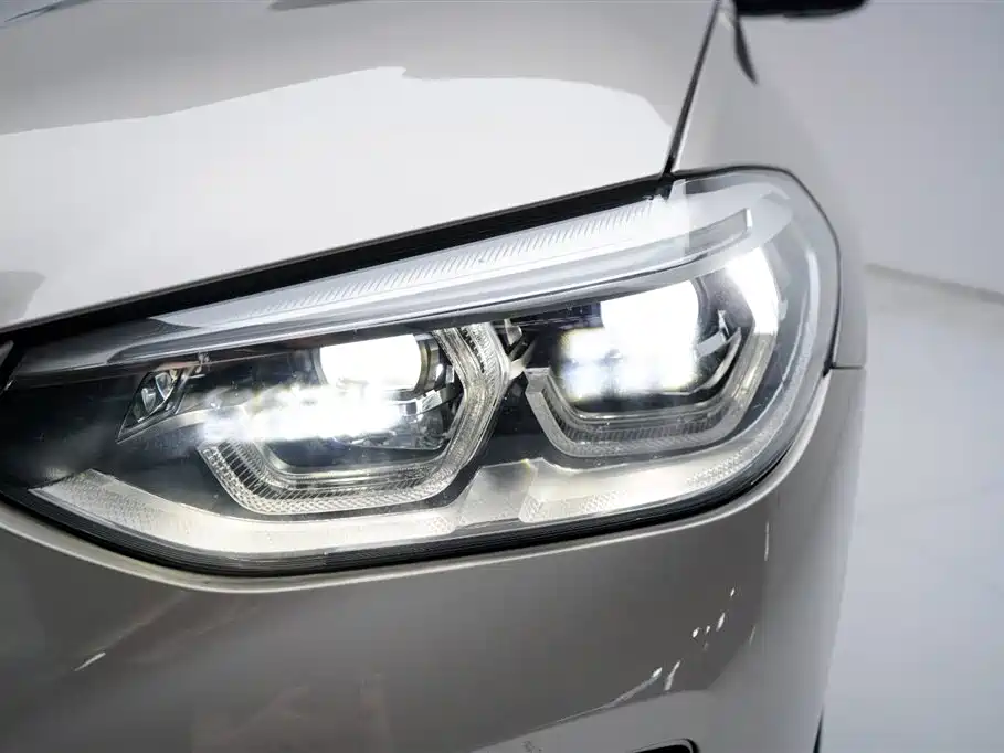BMW iX3 2021 — фото 7