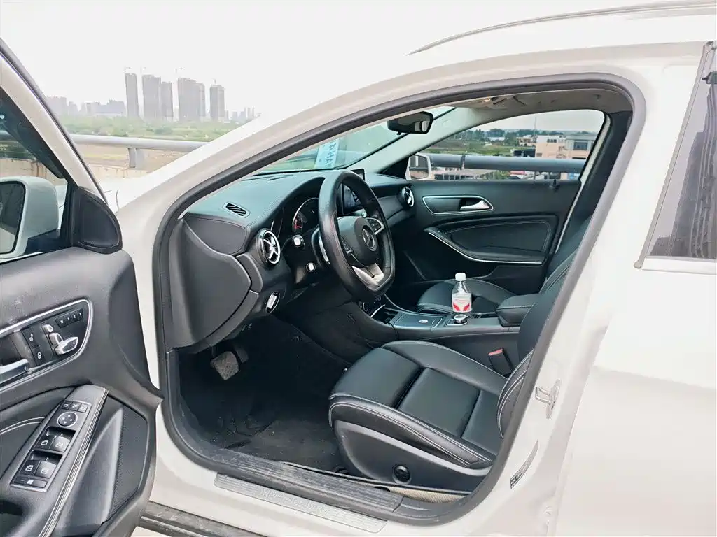 Mercedes-Benz GLA 2019 — фото 16
