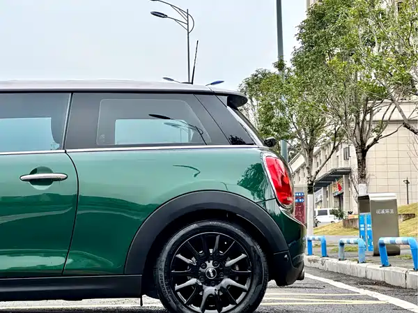 MINI 2016