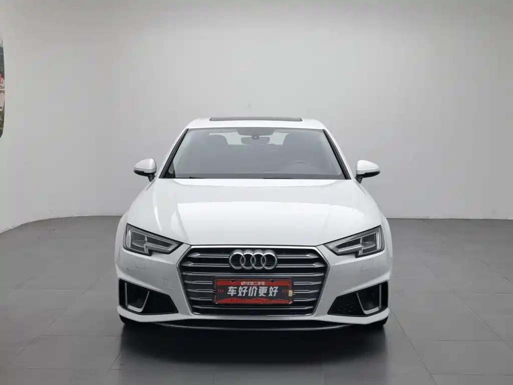 Audi A4L 2020